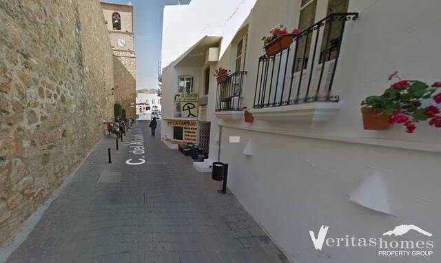 VHCO 2741: Commercial property for Sale in Mojácar, Almería