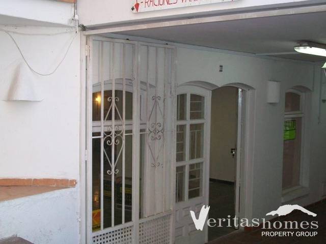 VHCO 2741: Commercial property for Sale in Mojácar, Almería