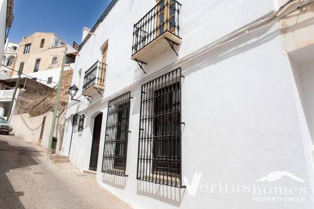 VHVL 2831: Villa for Sale in Mojácar, Almería