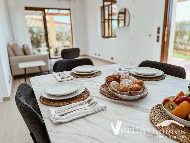 VHVL 2880: Villa for Sale in Cuevas del Almanzora, Almería