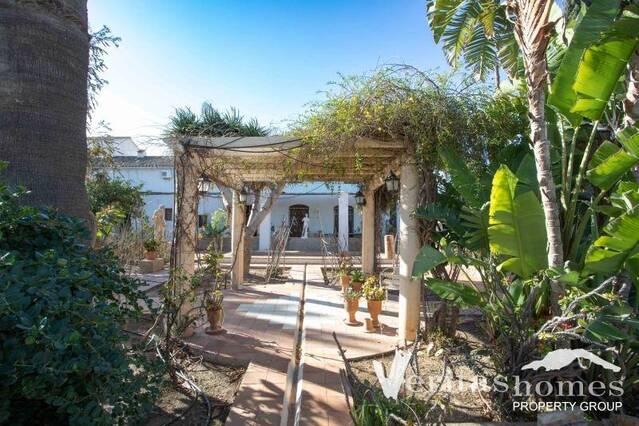 VHVL 2899: Villa for Sale in Mojácar, Almería