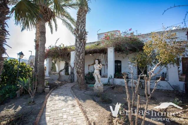 VHVL 2899: Villa for Sale in Mojácar, Almería