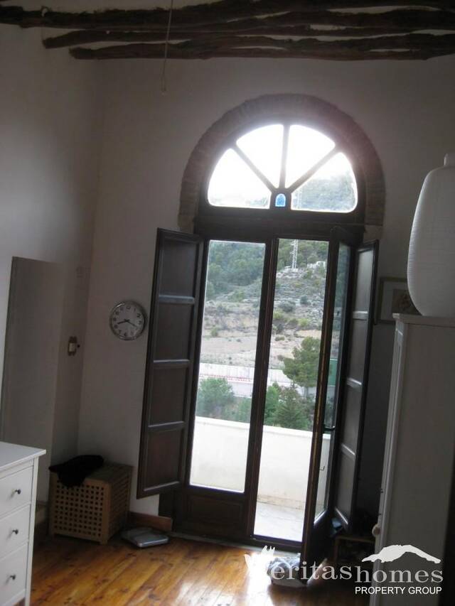 VHVH 1142: Country house for Sale in Urracal, Almería