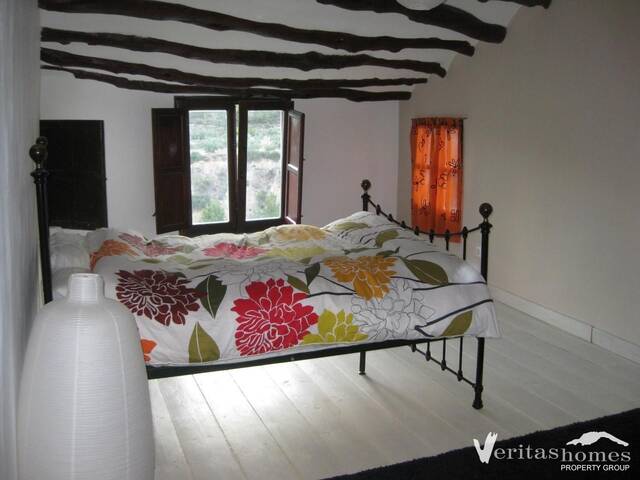 VHVH 1142: Country house for Sale in Urracal, Almería