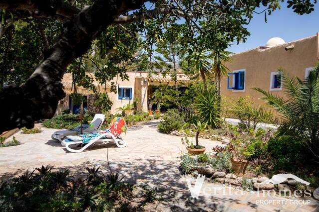 VHVL 2518: Villa for Sale in Mojácar Playa, Almeria