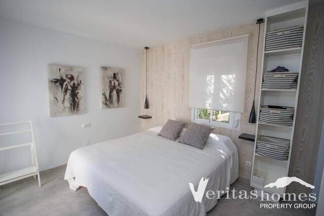 VHVL 2962: Villa for Sale in Puerto Rey, Almería