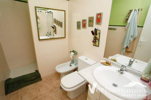 VHAP 2963: Apartment for Sale in Vera Playa, Almería