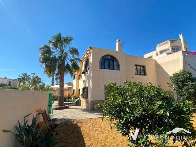 VHVL 2976: Villa for Sale in Mojácar Playa, Almeria