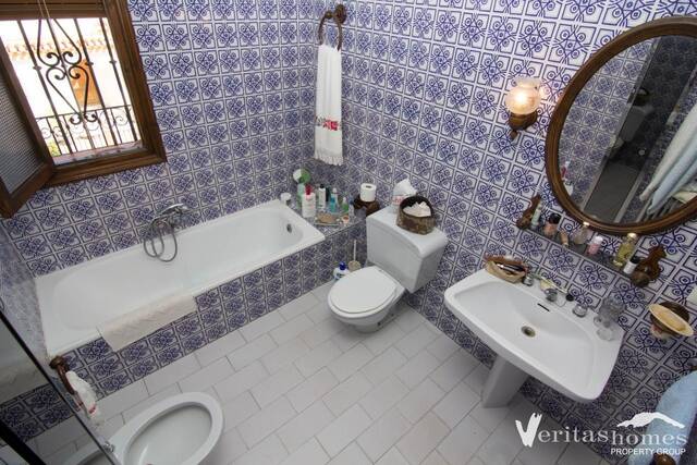 VHVL 1655: Villa for Sale in Los Gallardos, Almería