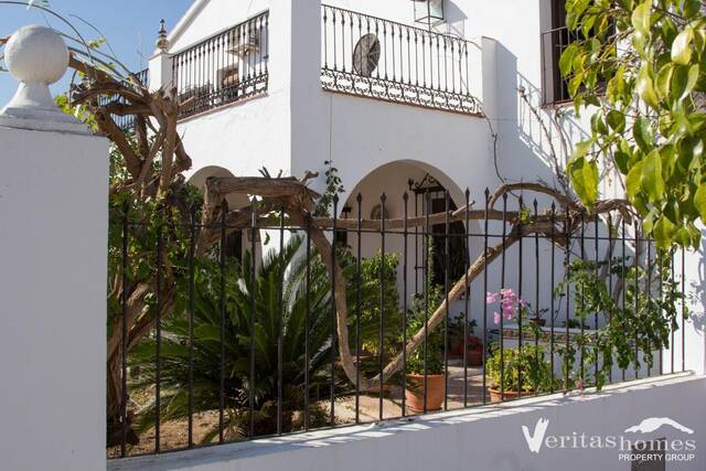 VHVL 1655: Villa for Sale in Los Gallardos, Almería