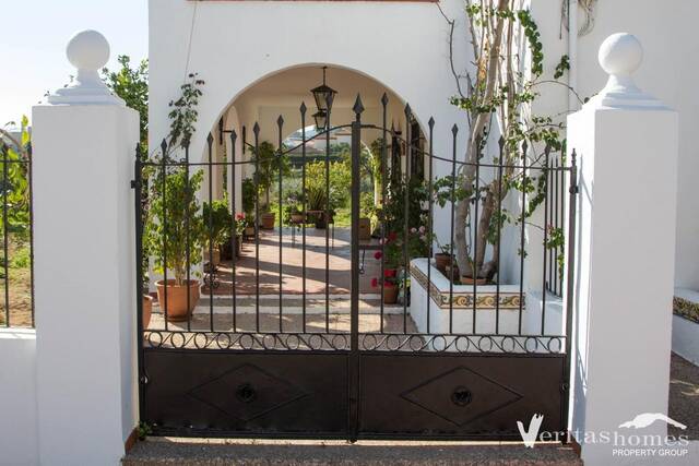 VHVL 1655: Villa for Sale in Los Gallardos, Almería