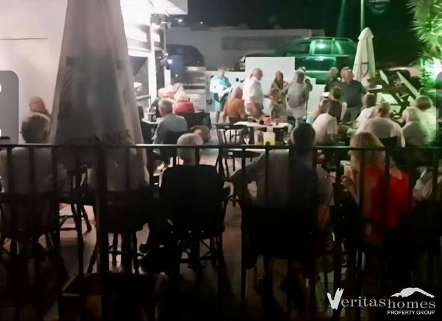 VHCO 2993: Commercial property for Sale in Mojácar Playa, Almeria