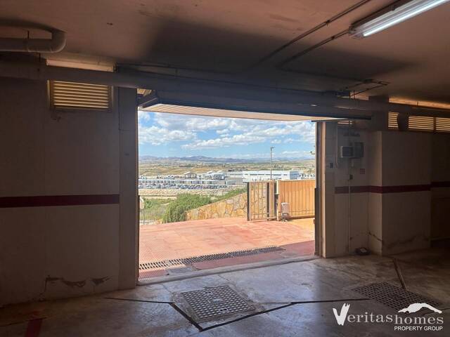 VHGR 3006: Garage for Sale in Garrucha, Almería