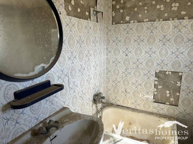 VHCT 3012: Country house for Sale in Los Gallardos, Almería