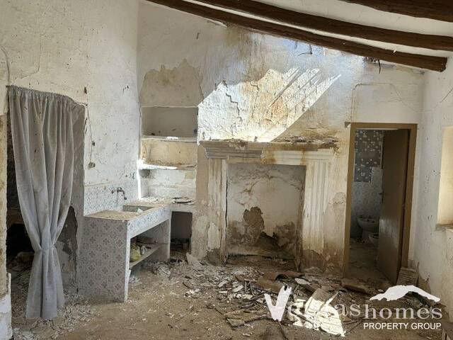 VHCT 3012: Country house for Sale in Los Gallardos, Almería
