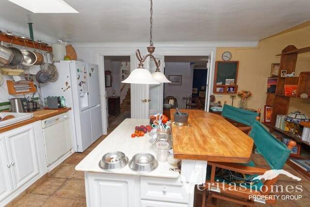 VHVL 3024: Villa for Sale in Mojácar, Almería