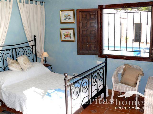 VHVL 1780: Villa for Sale in Turre, Almería