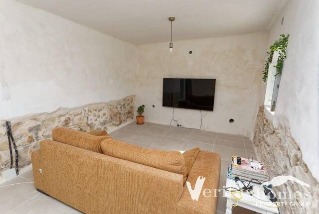 VHVH 3040: Country house for Sale in Lubrin, Almería