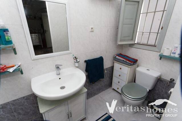 VHVH 3040: Country house for Sale in Lubrin, Almería