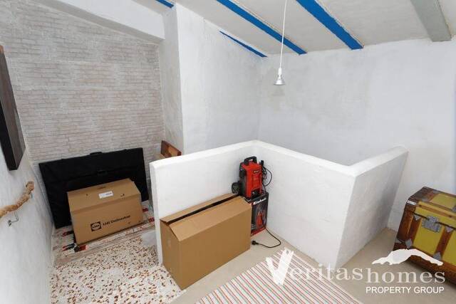 VHVH 3040: Country house for Sale in Lubrin, Almería
