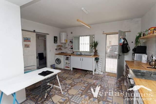 VHVH 3040: Country house for Sale in Lubrin, Almería