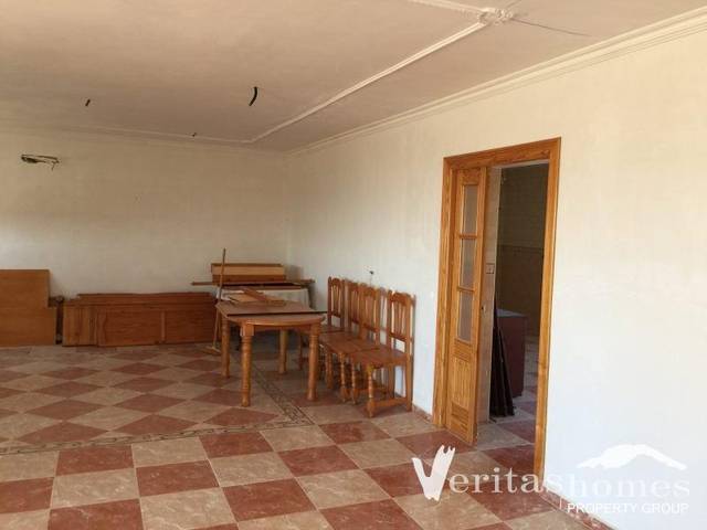 VHVL 1962: Villa for Sale in Bedar, Almería