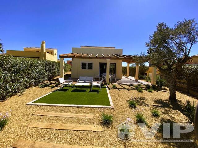 VIP8043: Villa for Sale in Desert Springs, Almería