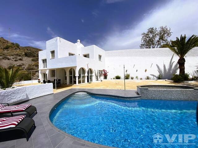 VIP8128: Villa for Sale in Mojácar Playa, Almeria