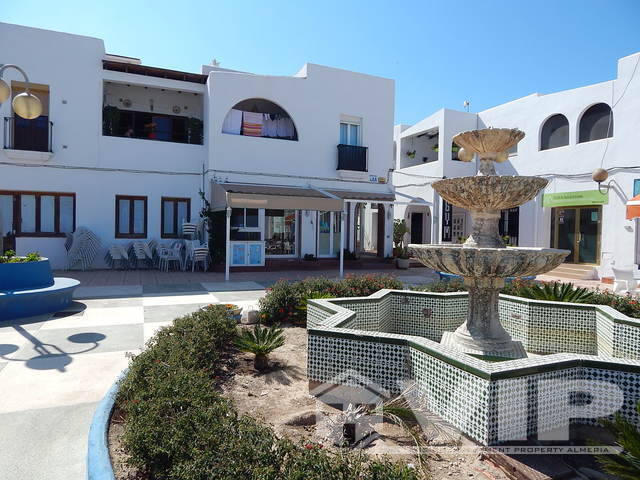 Commercial property in Mojácar Playa, Almeria