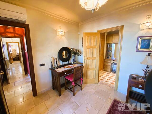 VIP8169: Villa for Sale in Desert Springs, Almería