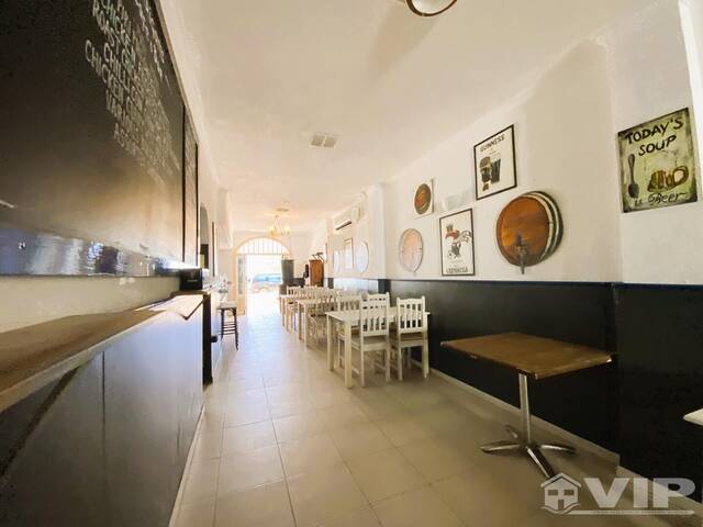 VIP8170: Commercial property for Sale in Mojácar Playa, Almeria