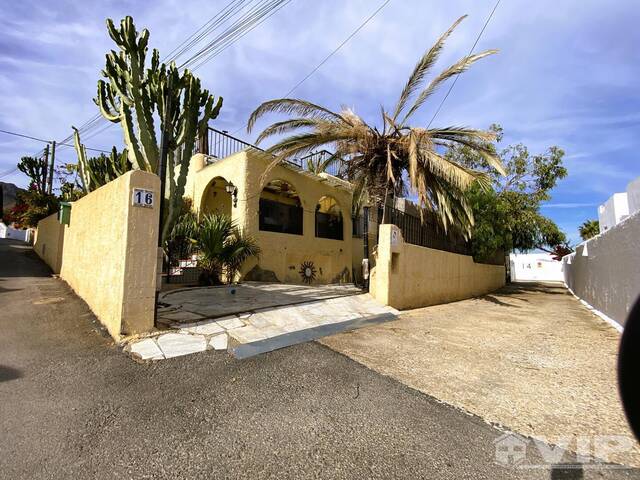 VIP8175: Villa for Sale in Mojácar Playa, Almeria