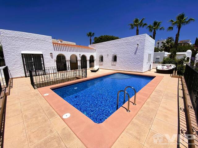 VIP8185: Villa for Sale in Mojácar Playa, Almeria